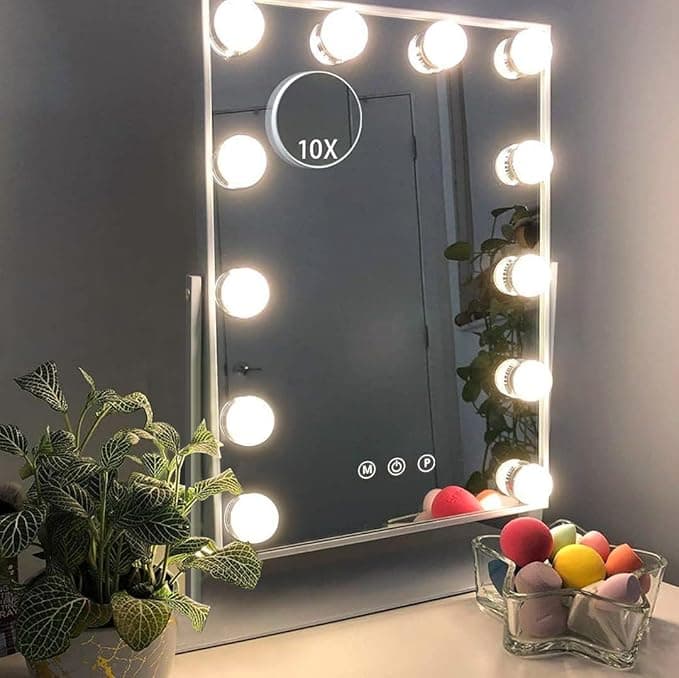 Miroir de courtoisie avec lumières Hansong sur Amazon