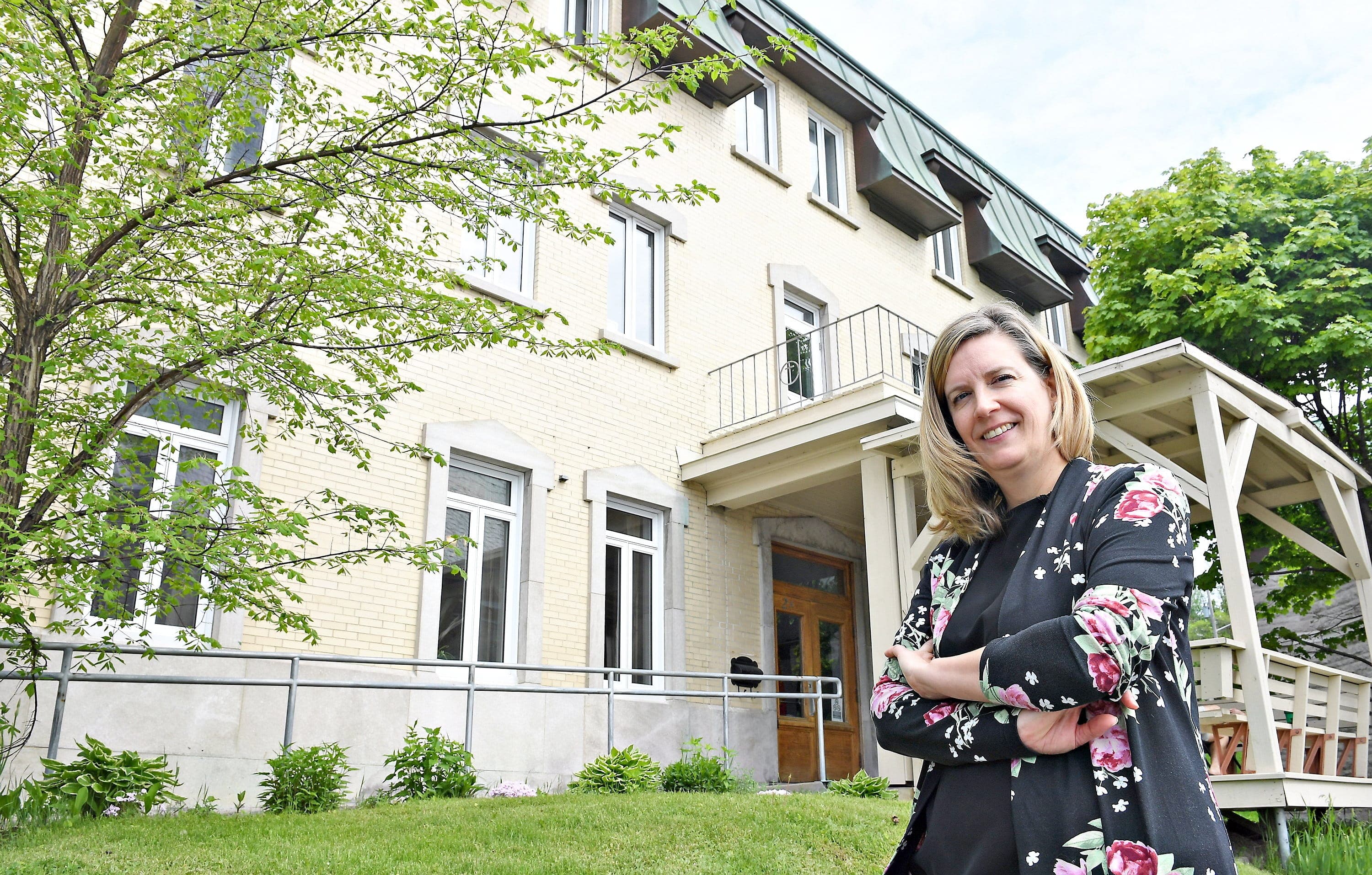 Geneviève Arguin, directrice générale de la maison La Vigile, espère que les séjours seront couverts pour tous un jour.