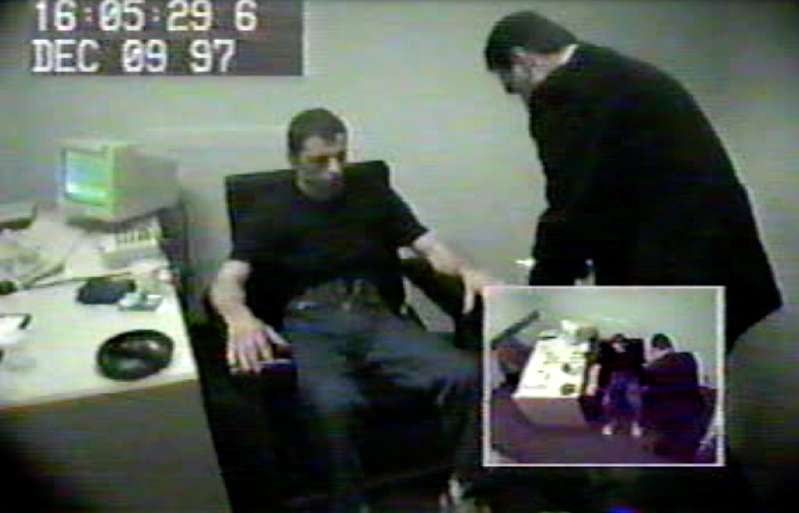 Image tirée du premier des deux tests polygraphiques passés par le délateur Stéphane «Godasse» Gagné, le 9 décembre 1997, au quartier général de la Sûreté du Québec, à Montréal.