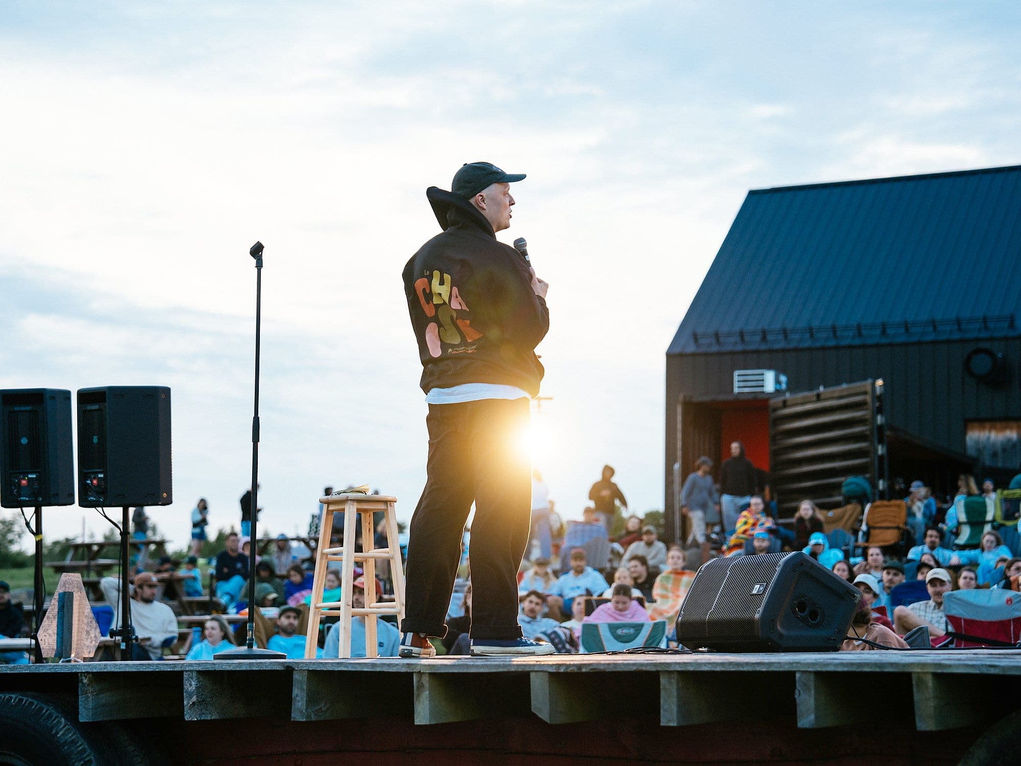 Charles Pellerin organise le «Chaise Pliante Tour» depuis 2021.