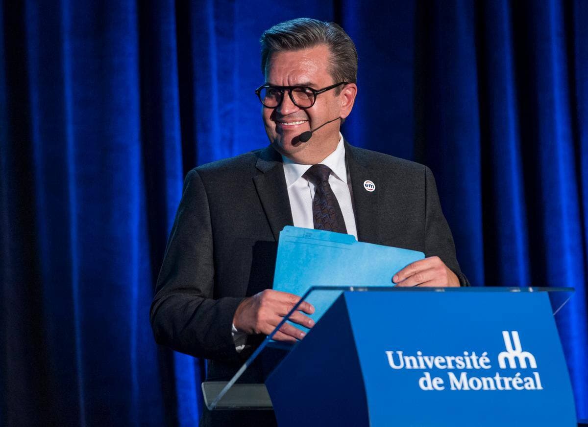 Le chef d’Ensemble Montréal, Denis Coderre