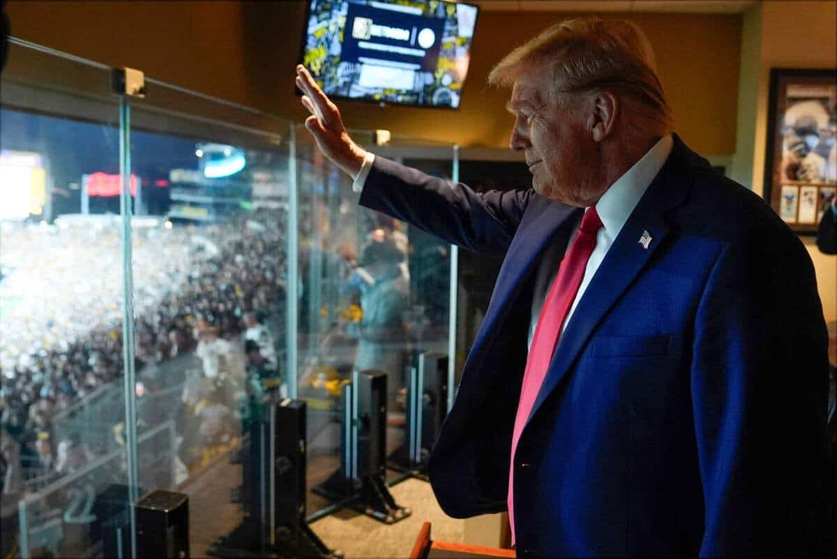 Donald Trump a assisté au match entre les Steelers de Pittsburgh et les Jets de New York en octobre, avant sa réélection.