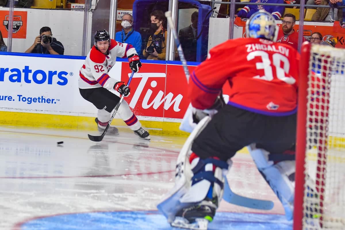 Photo Agence QMI, Dominic Chan