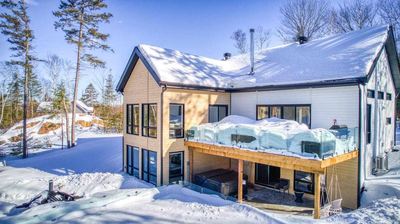 Courtoisie David Ayotte, Royal LePage