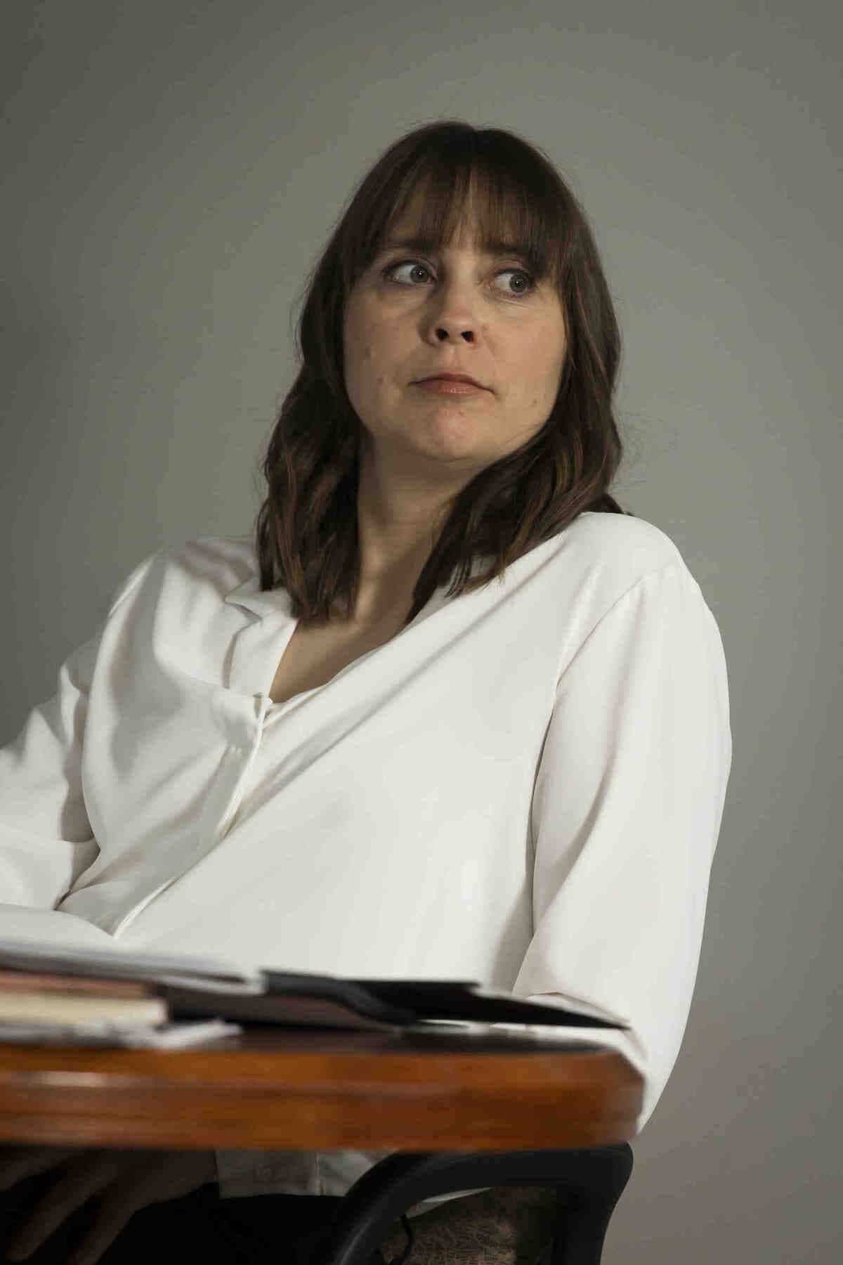 La comédienne Eve Landry dans une scène de la série «À cœur battant».