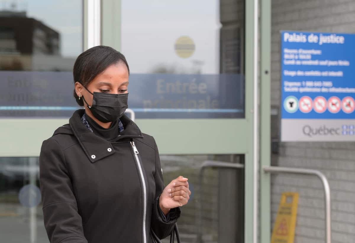 Elkir Dorvil, photographiée lundi devant le palais de justice, devrait écoper de 50 mois de détention pour avoir fauché la vie d’une mère de famille.