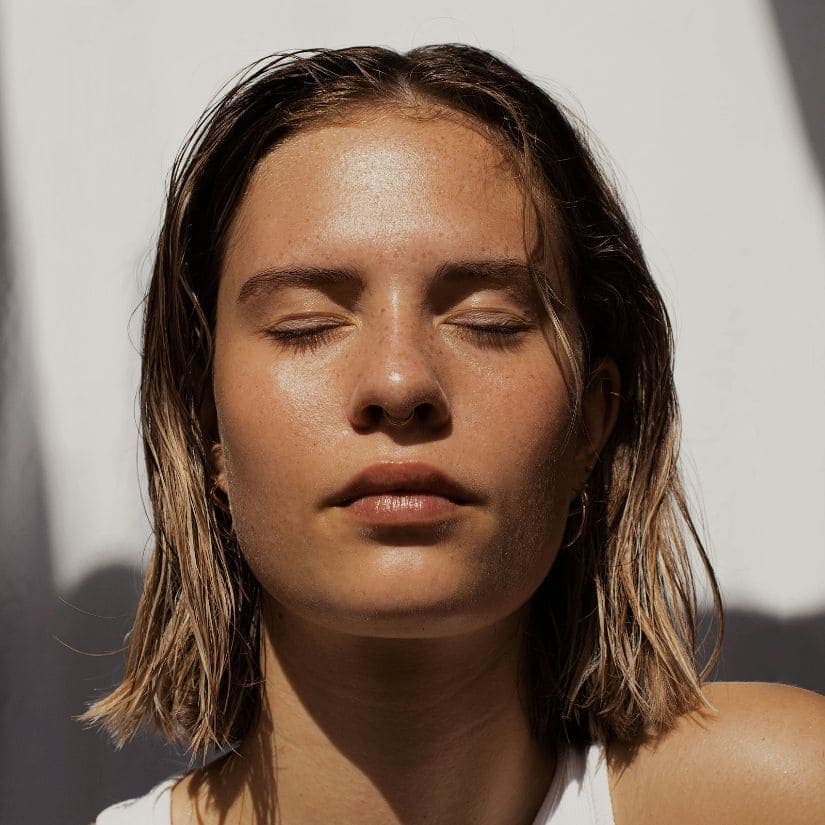 Crème hydratante teintée à 9$ idéale pour l'été