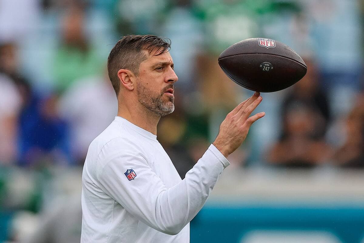 Après 18 saisons à Green Bay et deux à New York, Aaron Rodgers prend la direction de Pittsburgh.
