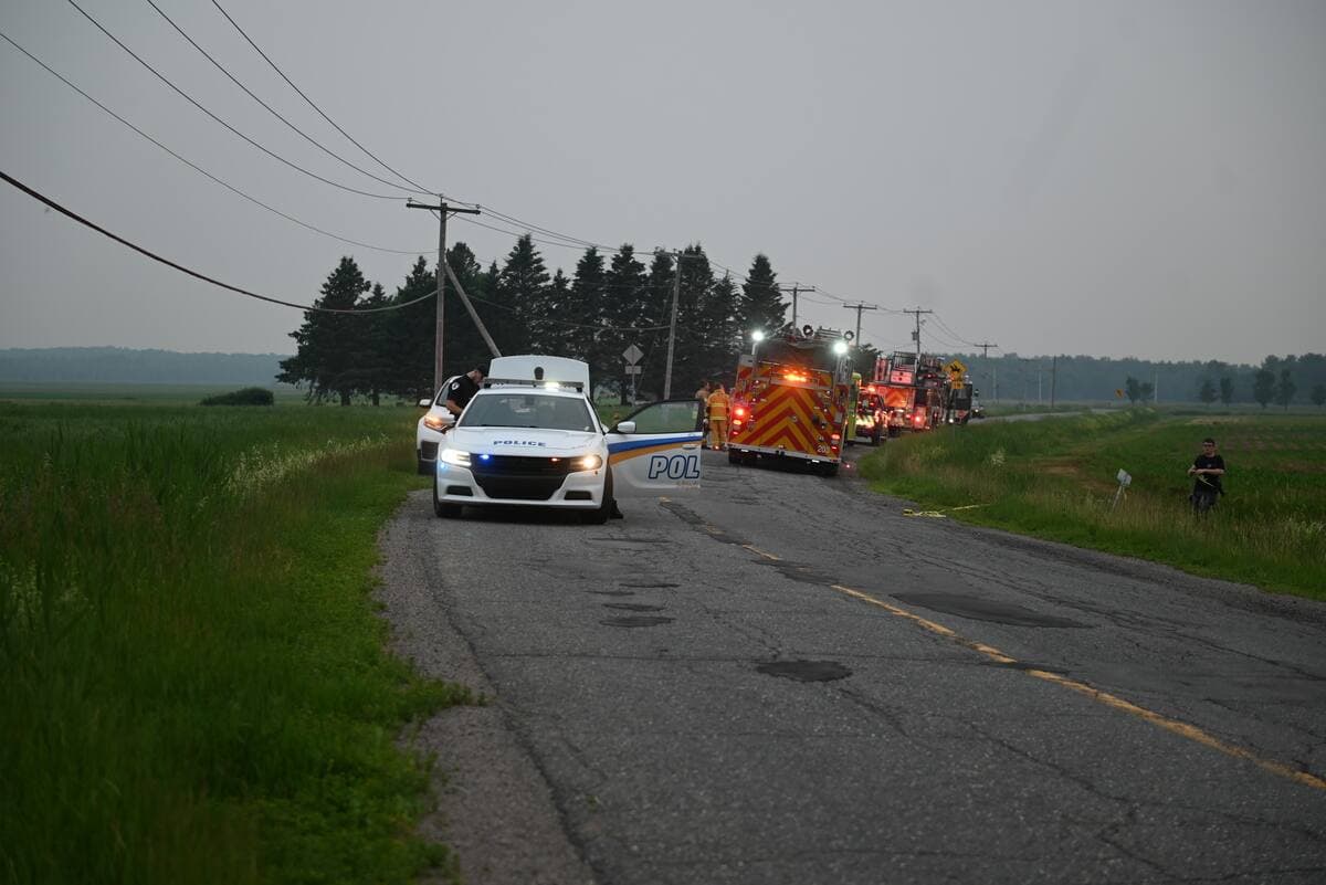 Un quatrième coroner, Me Donald Nicole, a souligné les dangers de l'alcool sous «0,08» sans toutefois faire de recommandation formelle, il y a quelques semaines. Le conducteur d’une moto à trois roues impliqué dans un accident qui a coûté la vie à sa passagère de 55 ans, en 2023, à Lévis (photo), aurait eu une «absence» ou une «distraction» même si son alcoolémie était tout à fait légale, a-t-il conclu.