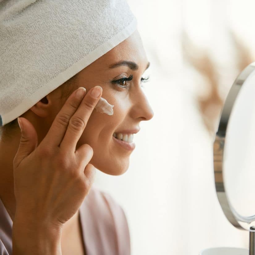 Soin visage à éviter en vacances au soleil