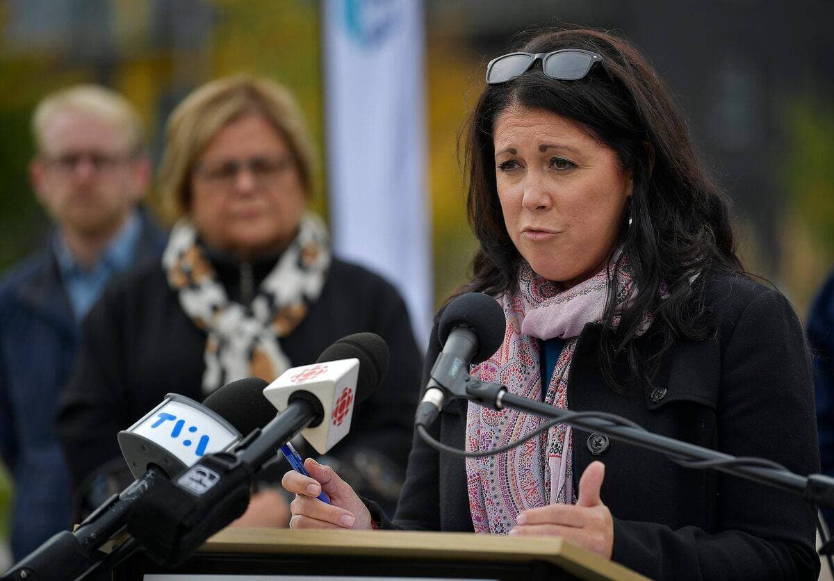 La candidate à la mairie de Québec, Marie-Josée Savard