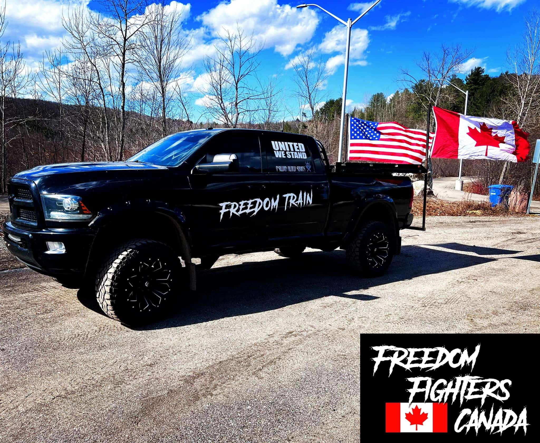Des corps policiers du Québec surveilleront de près samedi un nouveau convoi de manifestants qui partira d’Ottawa pour se rendre au parc La Fontaine à Montréal au nom de la «liberté». Sur cette photo : Images diffusées sur Facebook par l'organisateur pour promouvoir la manif à Montréal ce week-end Crédit photo : Can Ada / Facebook