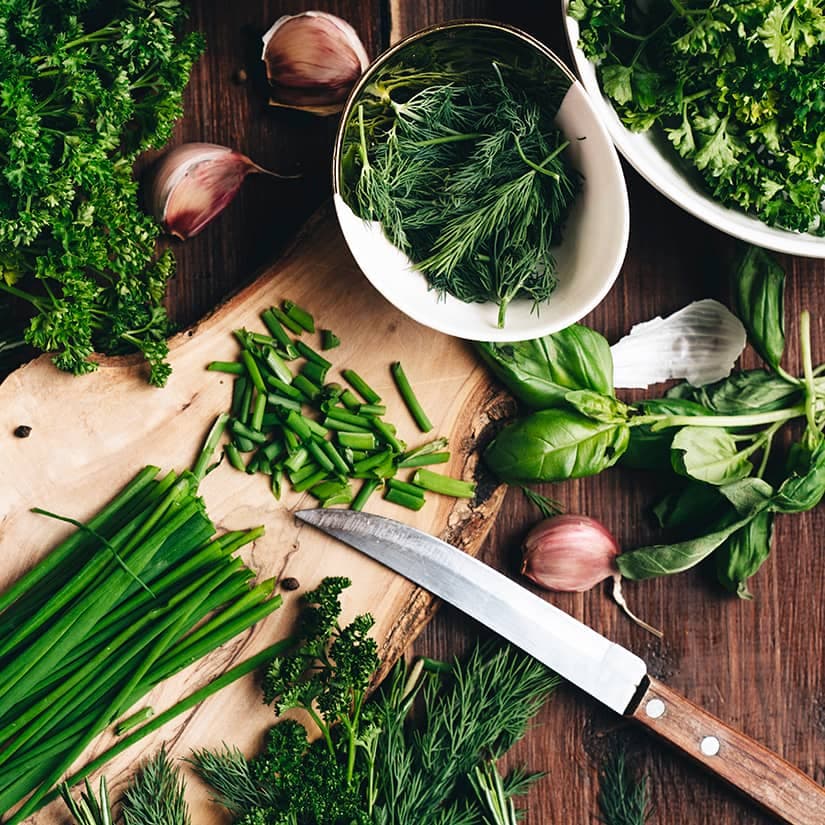 Voici comment bien conserver vos herbes fraîches