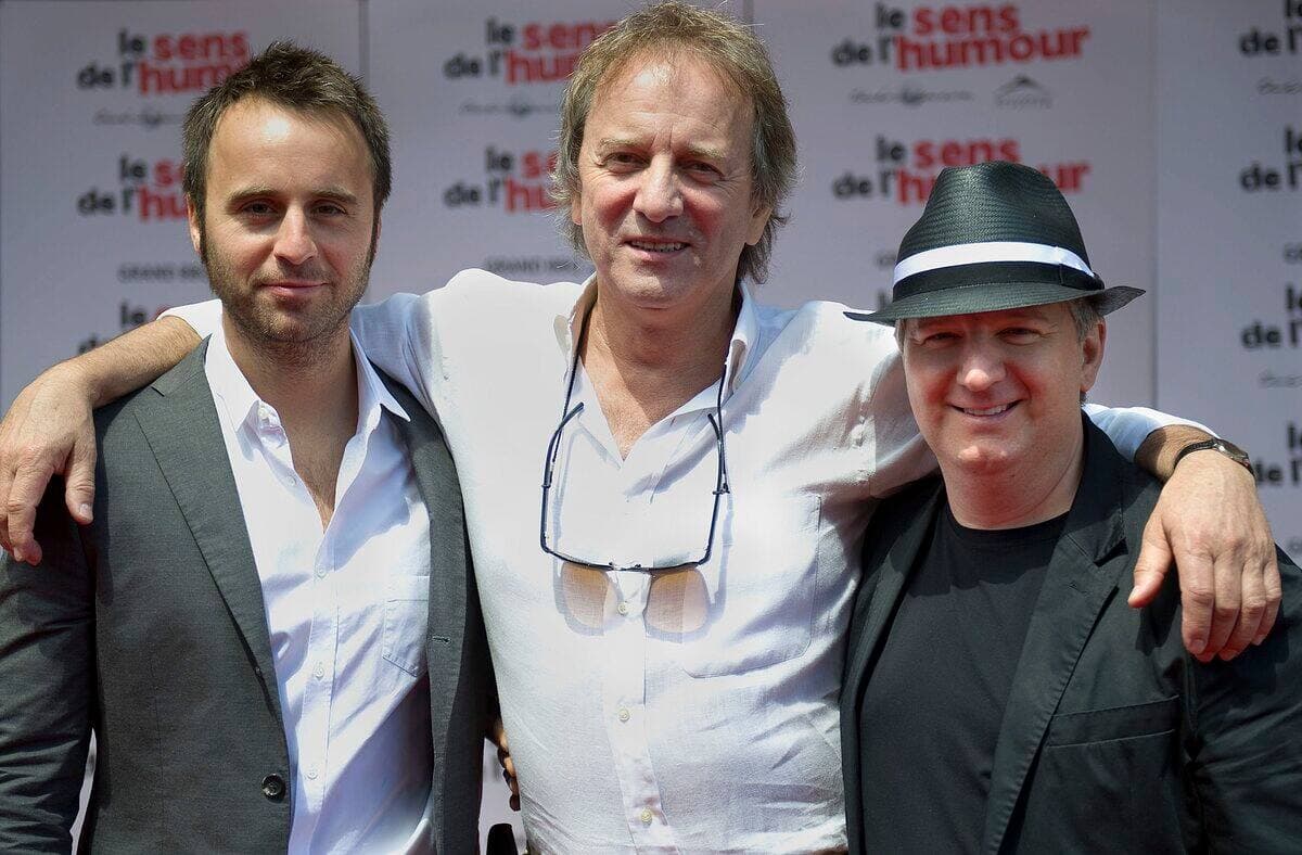 Louis-José Houde, Michel Côté et Benoit Brière lors de la campagne de promotion du film Le sens de l'humour, en juin 2011.