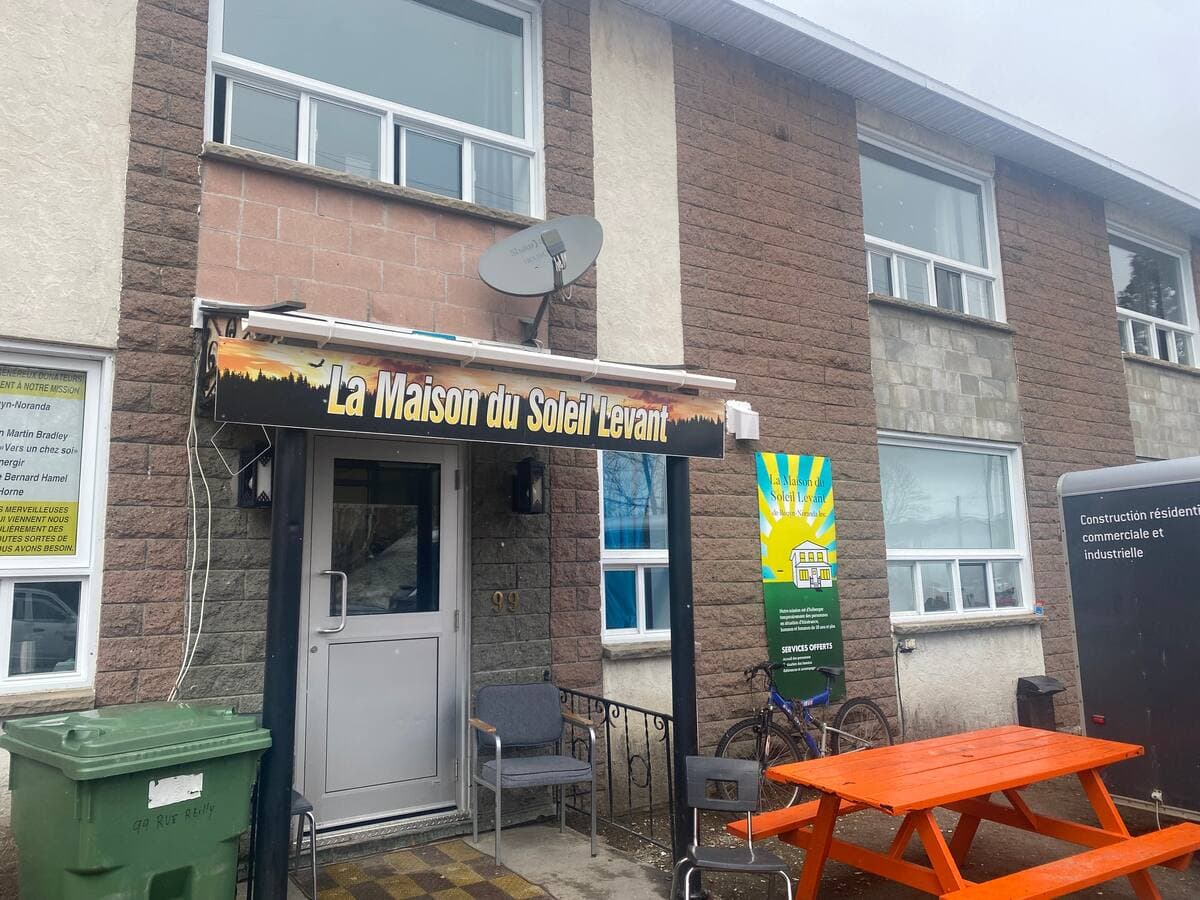 La Maison du soleil levant vient en aide aux personnes en situation d’itinérance à Rouyn-Noranda. Le 25 avril 2023. Photos : Émilie Parent-Bouchard / Agence QMI.