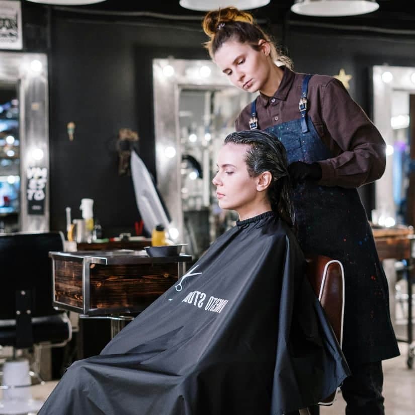 Coupe ratée: que dire à son coiffeur?
