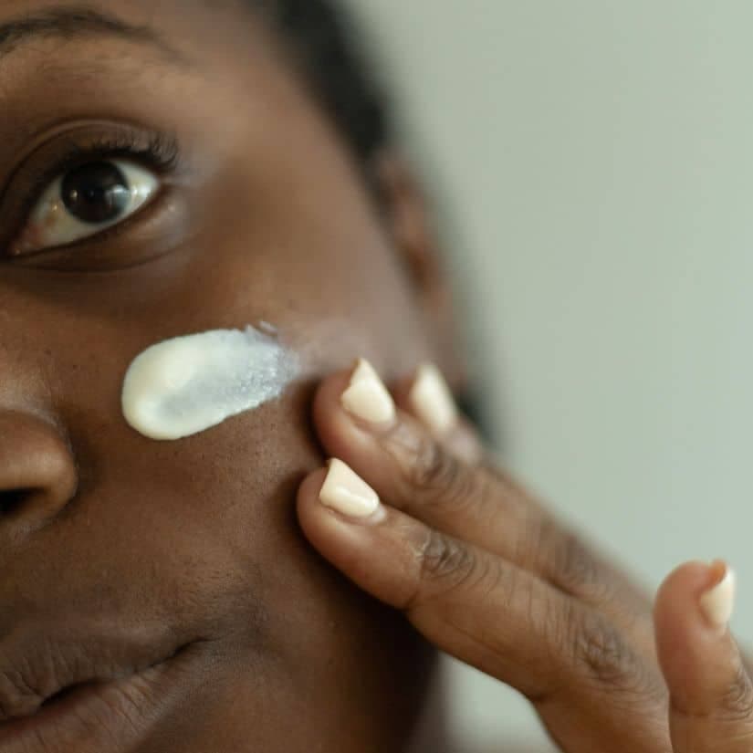 Crème antirides innovante : un must de pharmacie