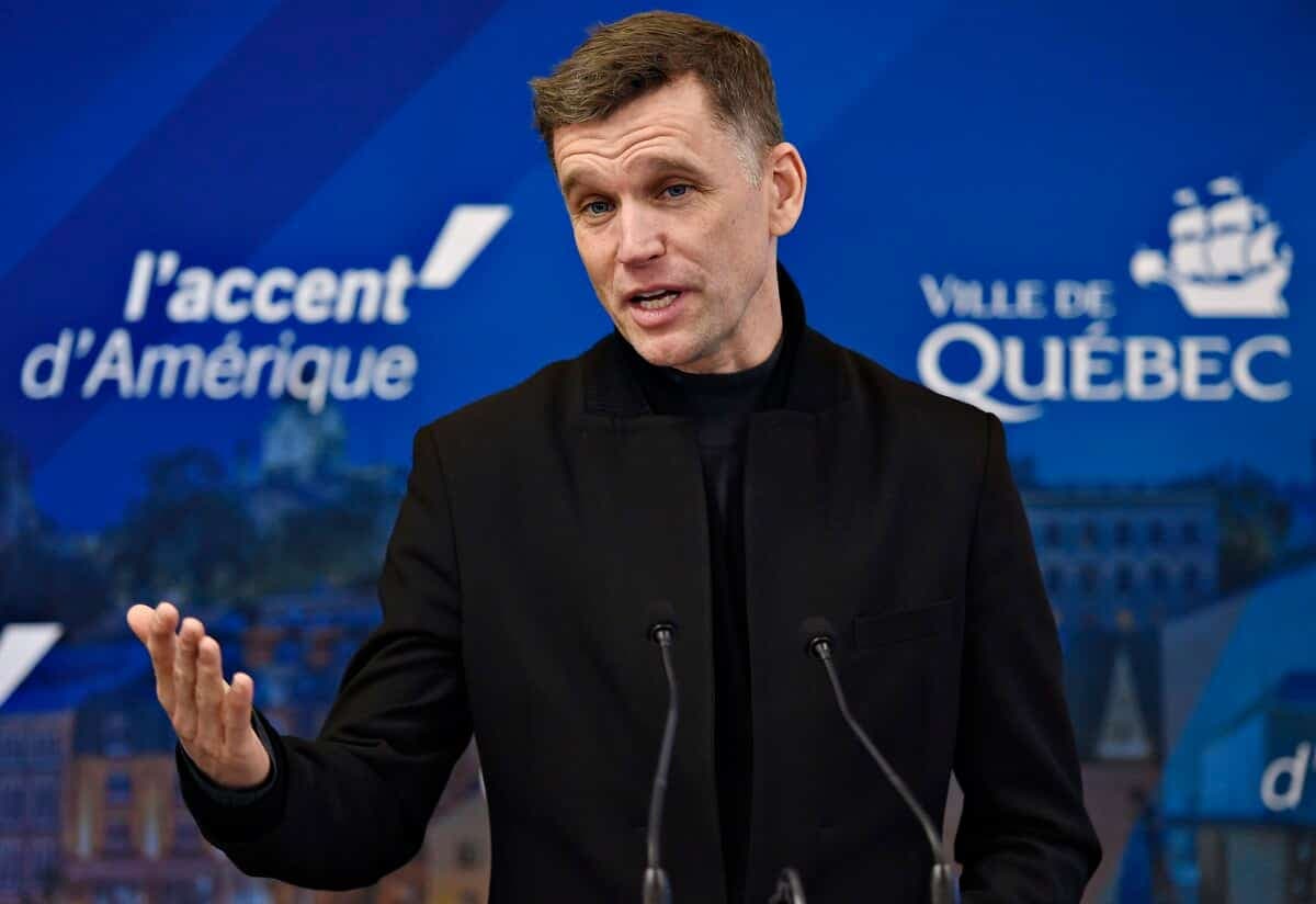 Le maire de Québec, Bruno Marchand