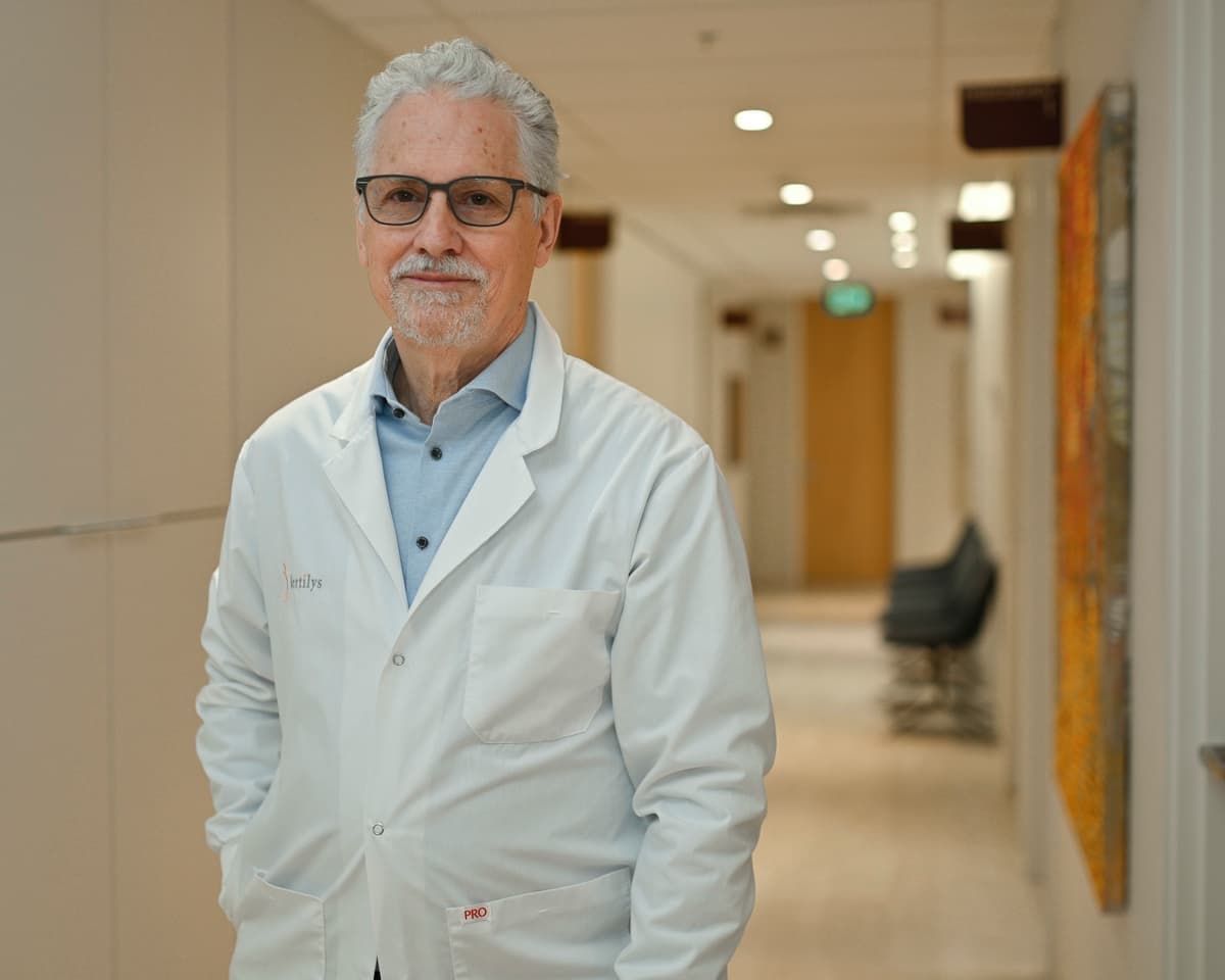 Le Dr Pierre Miron, pionnier de la fécondation in vitro au Québec.