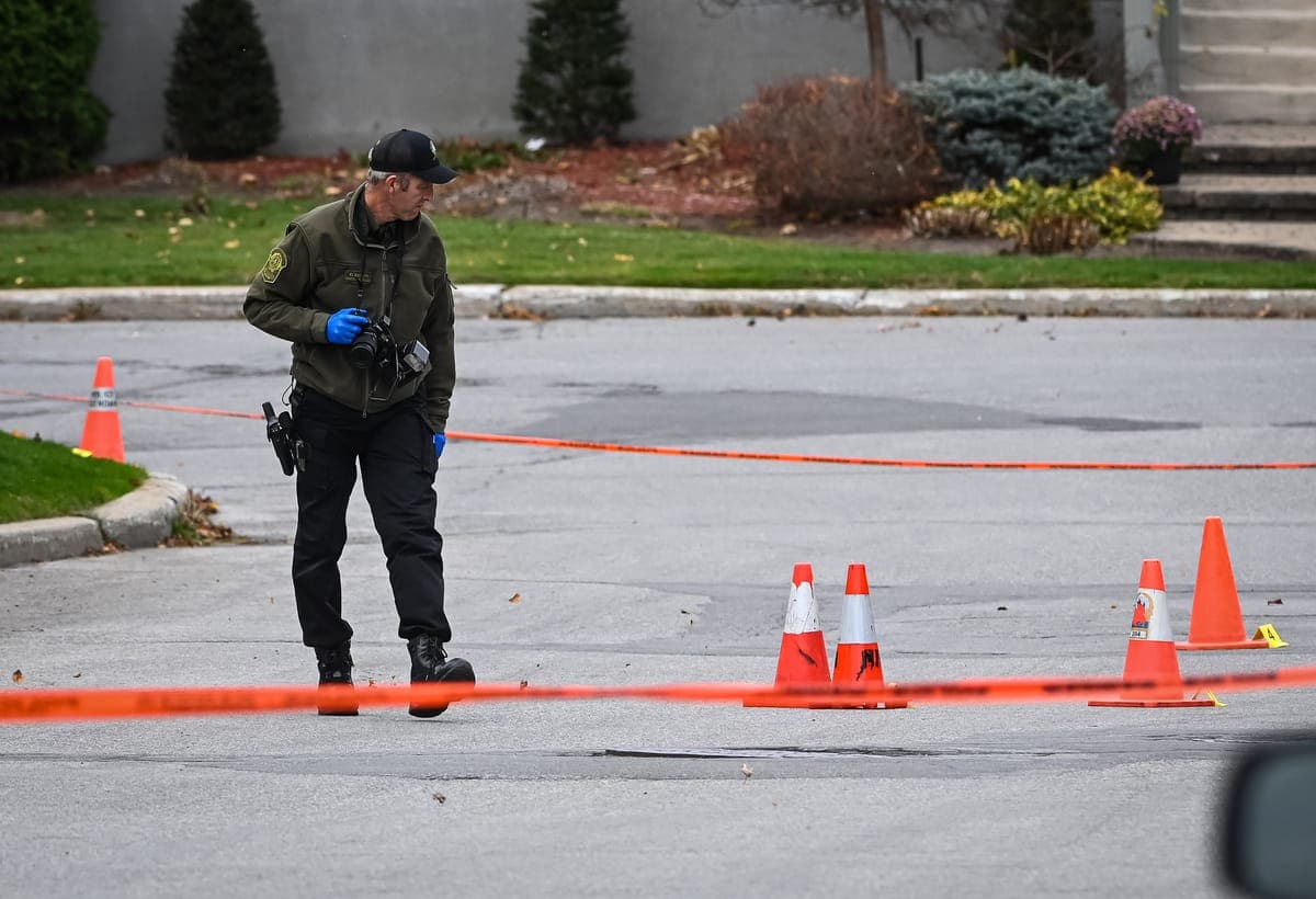 PHOTO AGENCE QMI, MAXIME DELAND