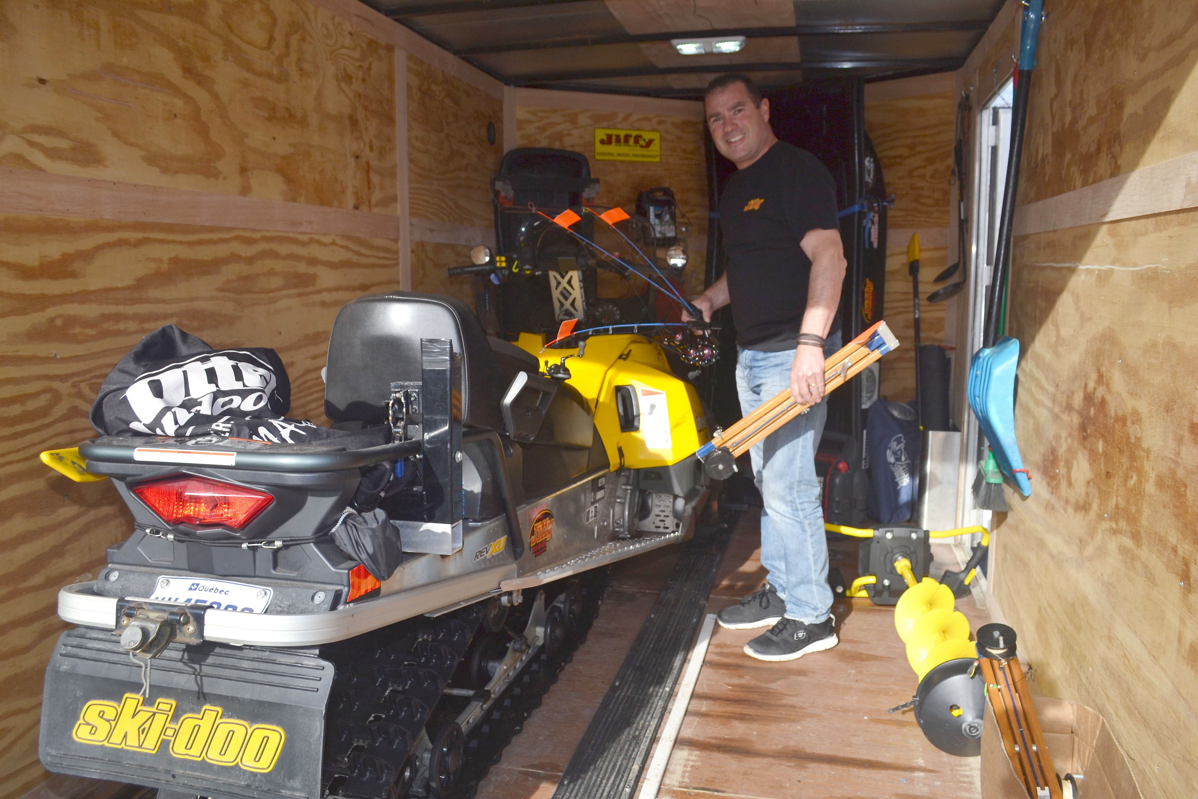 Prenez le temps d’apporter les soins nécessaires à vos équipements de pêche blanche pour qu’ils soient parfaitement fonctionnels l’hiver prochain.
