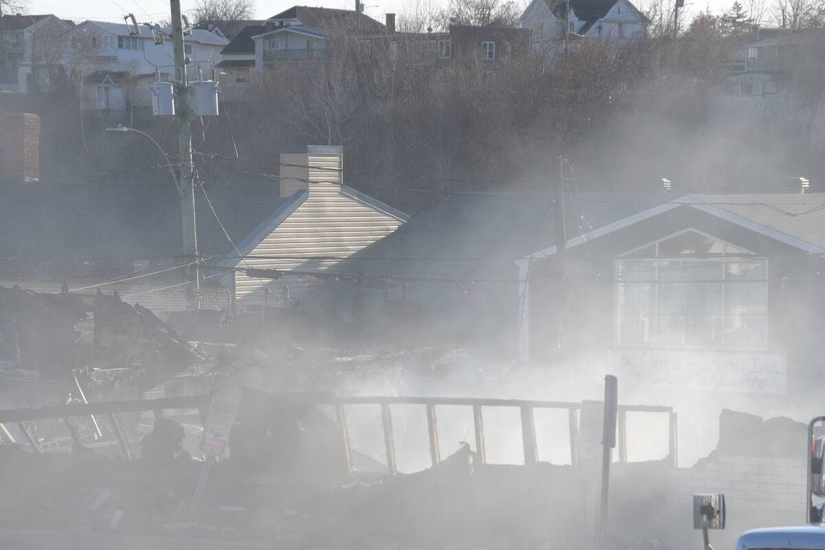 St-Georges Beauce incendie majeur ce matin, Guy Martel / AGENCE QMI