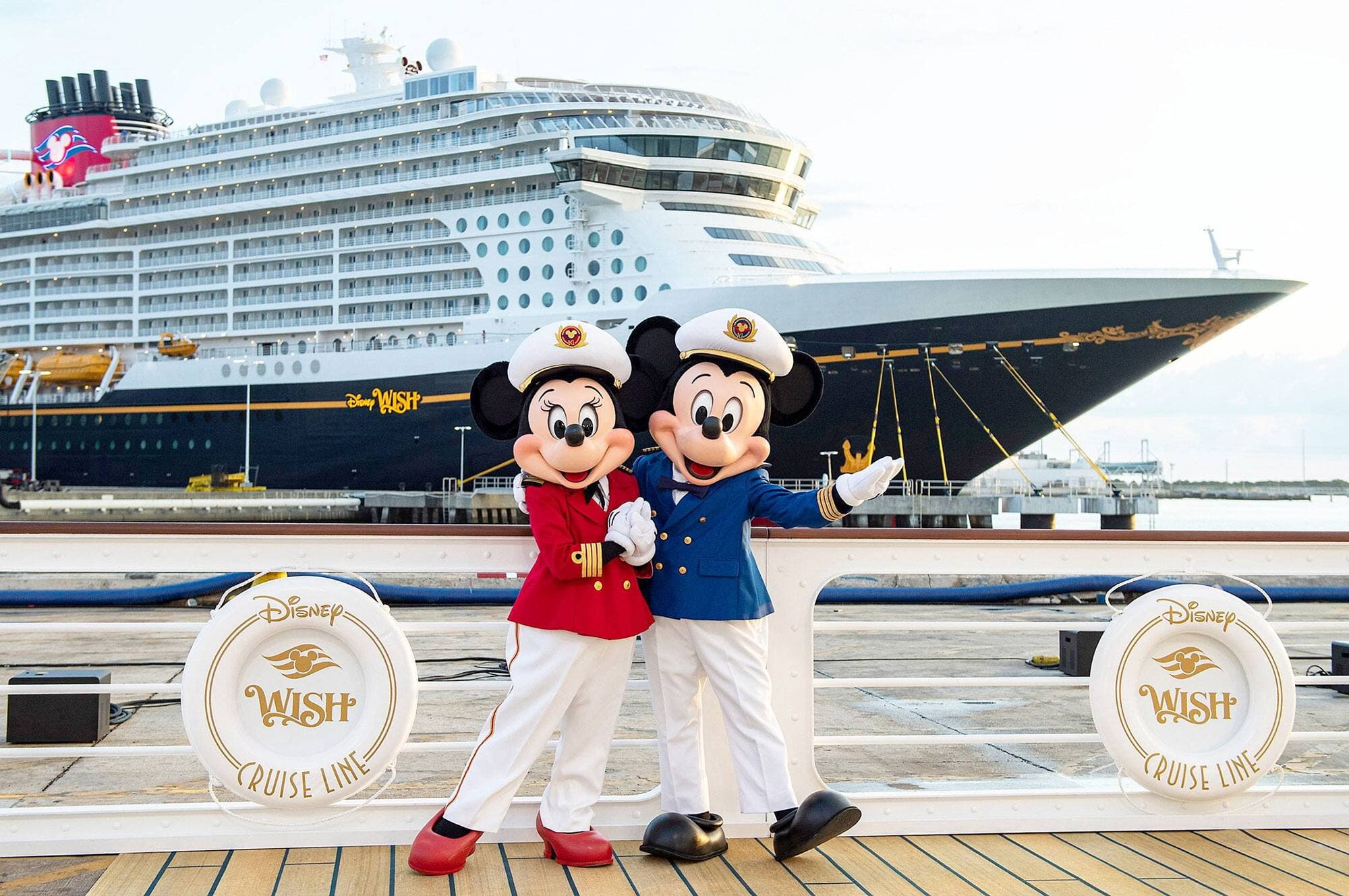 Le Disney Wish propose des séjours de 3 à 4 nuits en partance de Port Canaveral. Il fait escale à Nassau et sur l’île privée de Disney Castaway Cay aux Bahamas.