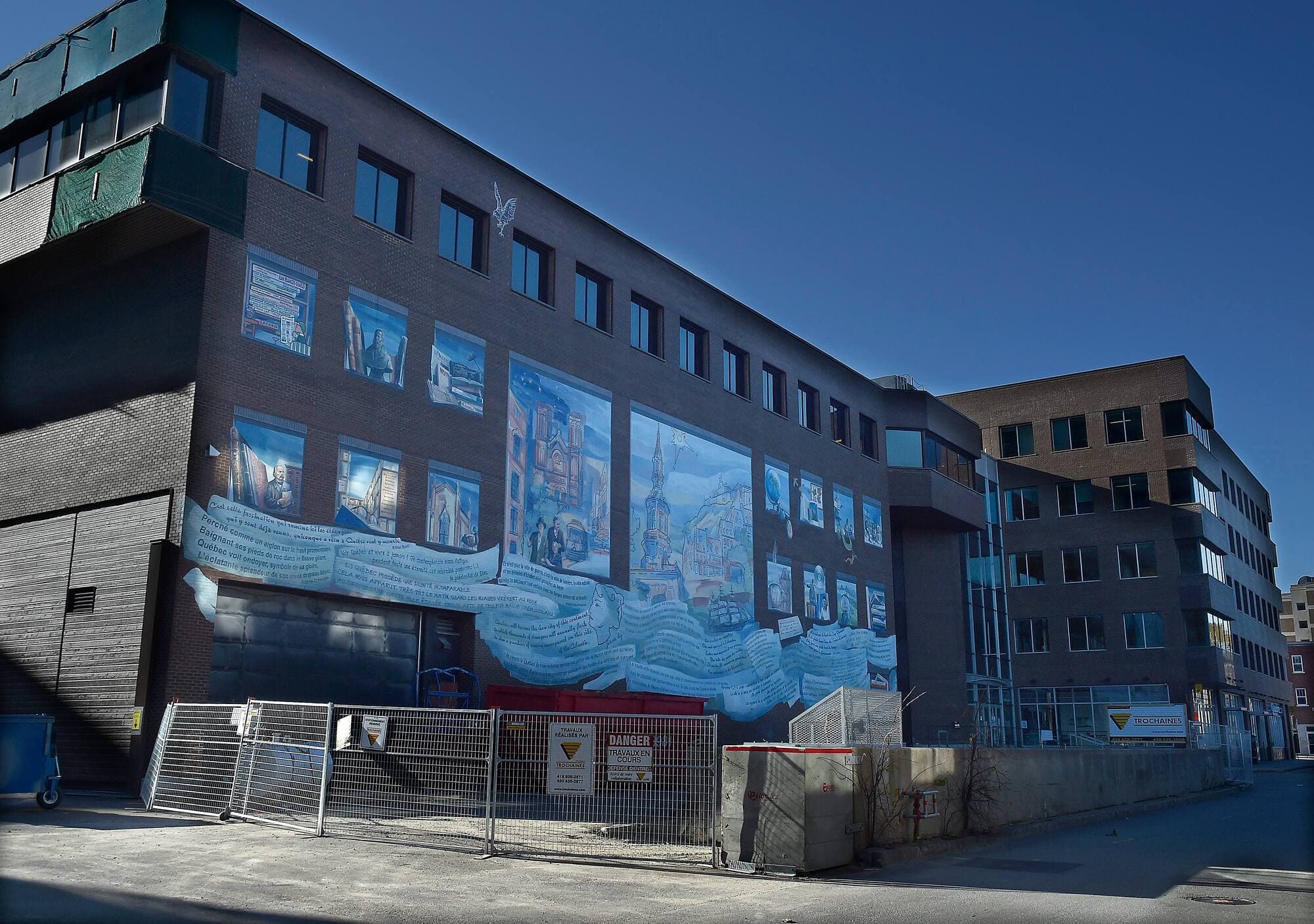 La réparation majeure d’une poutre ainsi que d’autres facteurs obligent la Ville de Québec à repousser à l’automne la réouverture de la bibliothèque Gabrielle-Roy.