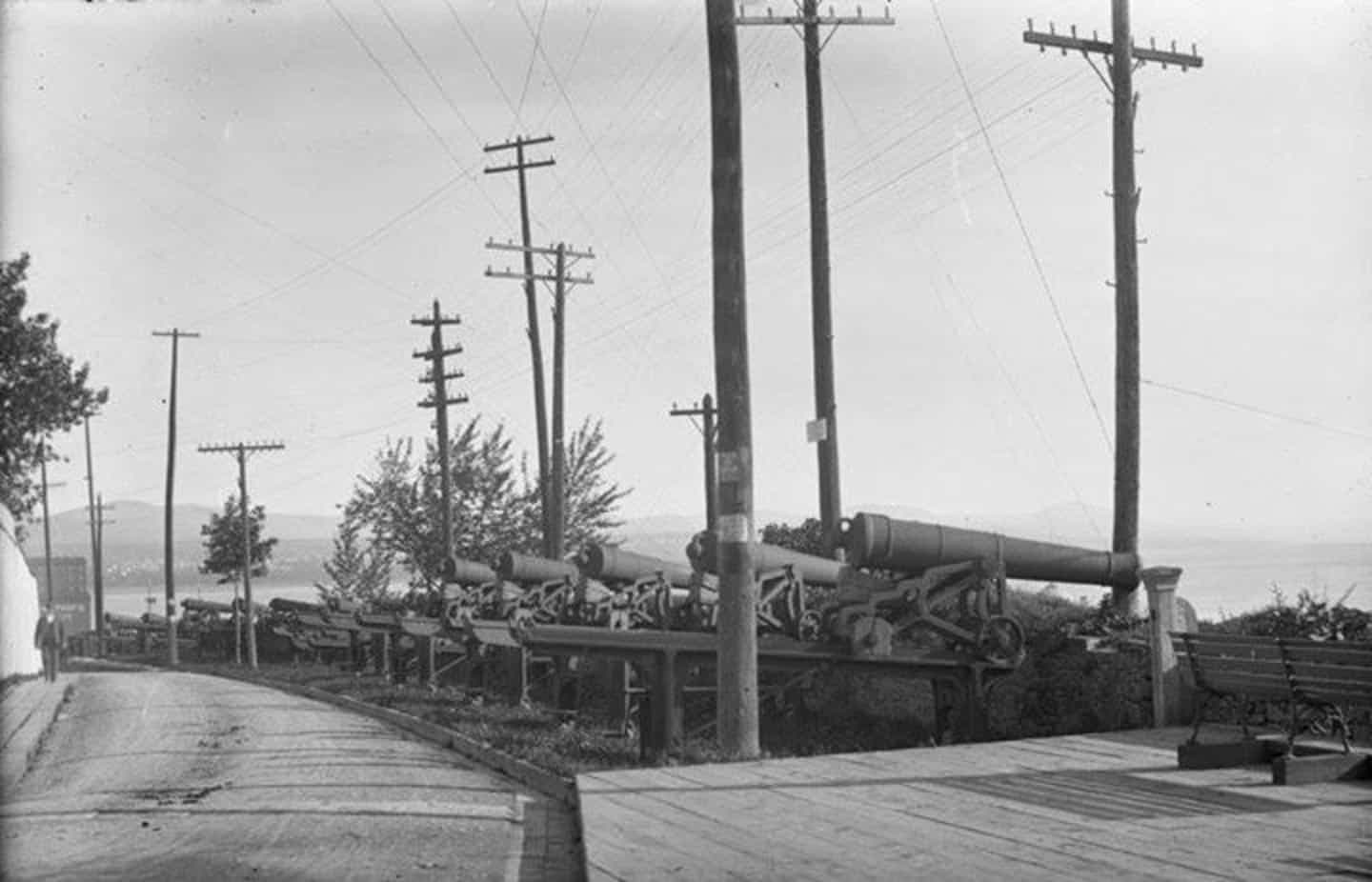 Une section de la Grande Batterie en 1898.