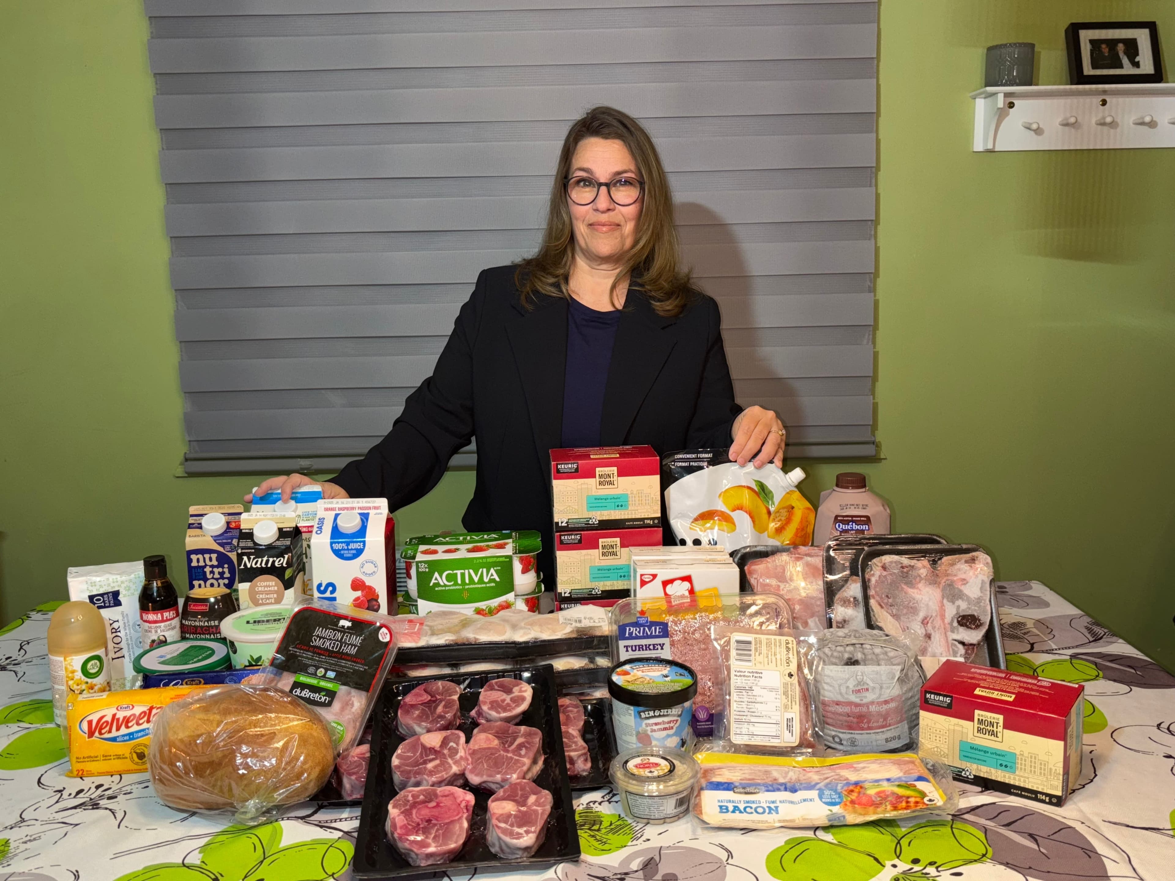 L’application FoodHero a changé la façon dont Josée Goupil, de Chambly, fait son épicerie. La matriarche achète sa bouffe sur son téléphone, chez elle, et elle économise gros.