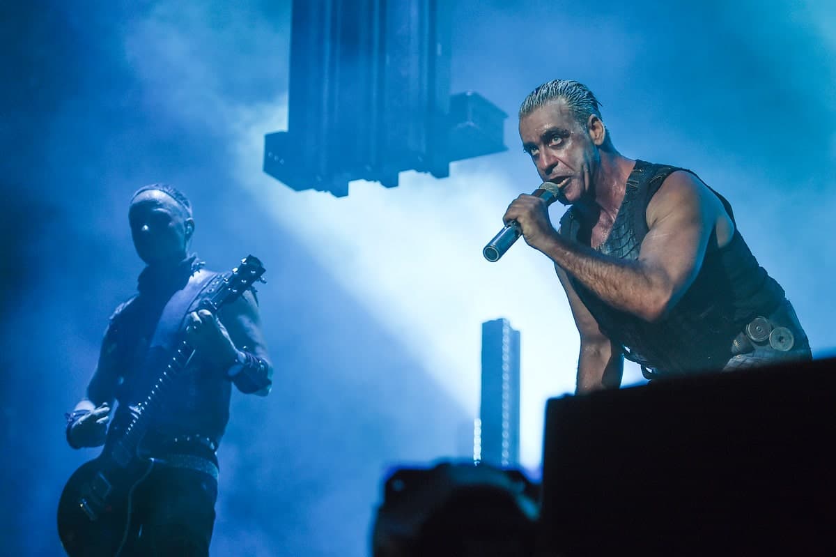 Rammstein en concert au Festival d'été, le 17 juillet 2016.