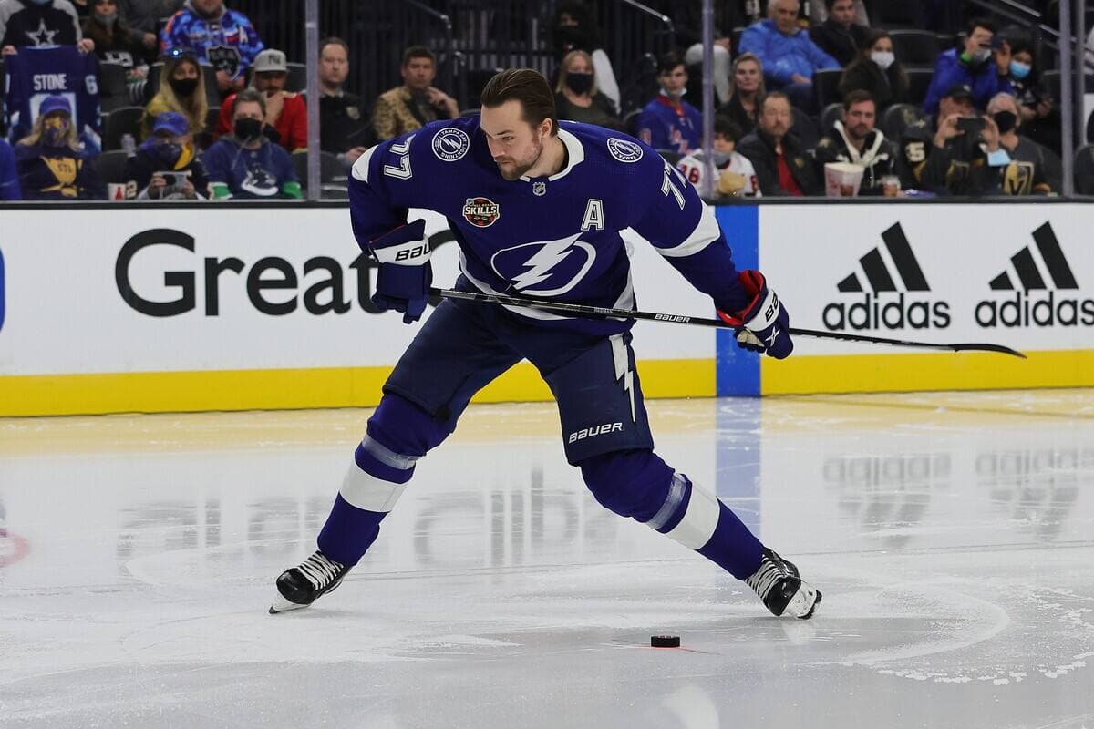 Victor Hedman a réussi le tir le plus puissant, vendredi, au T-Mobile Arena.