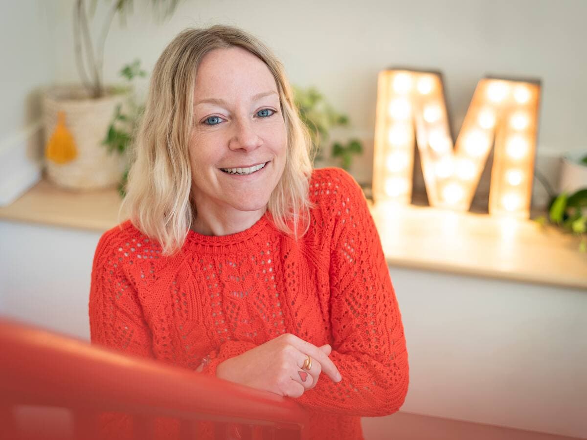 Catherine Girard-Audet est la mère d'une jeune fille de 9 ans. Elle s'adresse aux lecteurs de 9 à 12 ans dans sa nouvelle série, «Le Journal de Marilou».