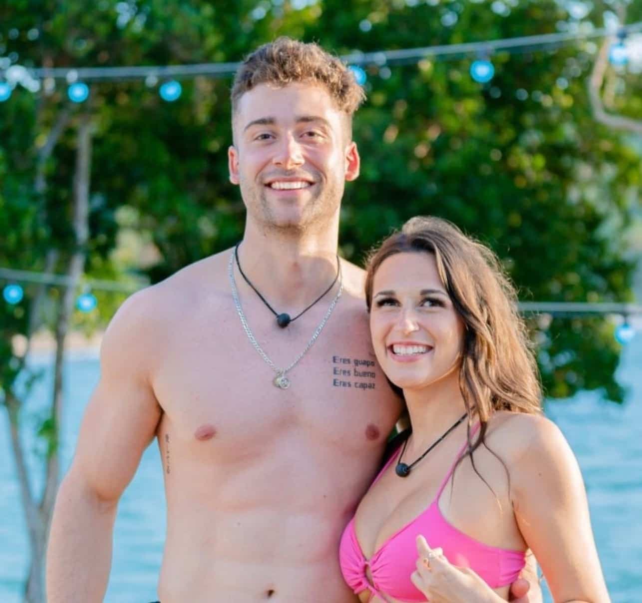 Naomi est la personne qui parle le plus vite qu'on a vue dans notre vie.