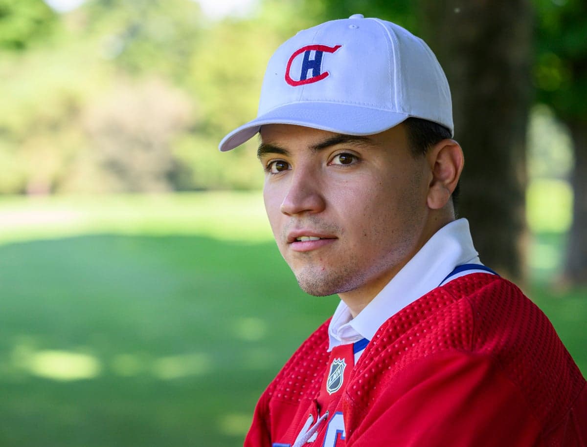 À 23 ans seulement, Nick Suzuki devra vivre avec la pression, celle d’un imposant contrat de 63 M$ et celle qui vient avec le titre de capitaine du Canadien.