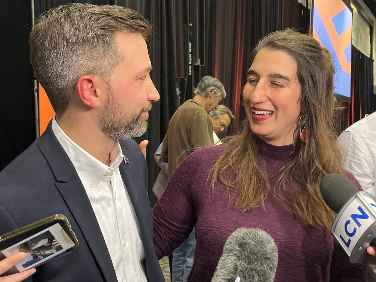 La démission d'Émilise Lessard-Therrien comme porte-parole féminine a plongé Québec solidaire dans une crise. Le choix de sa successeure pourrait n'être connu qu'au printemps 2025.