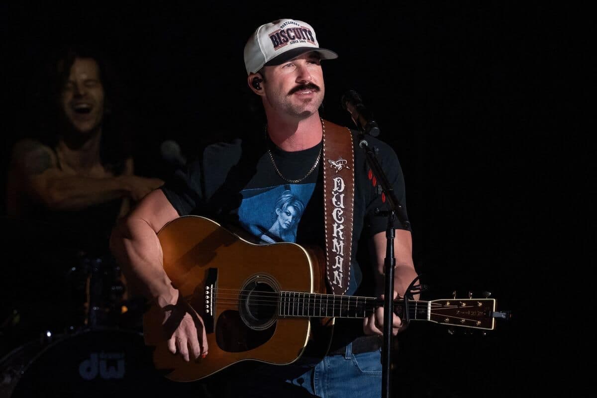 Riley Green reviendra chanter au Québec au mois d’août.