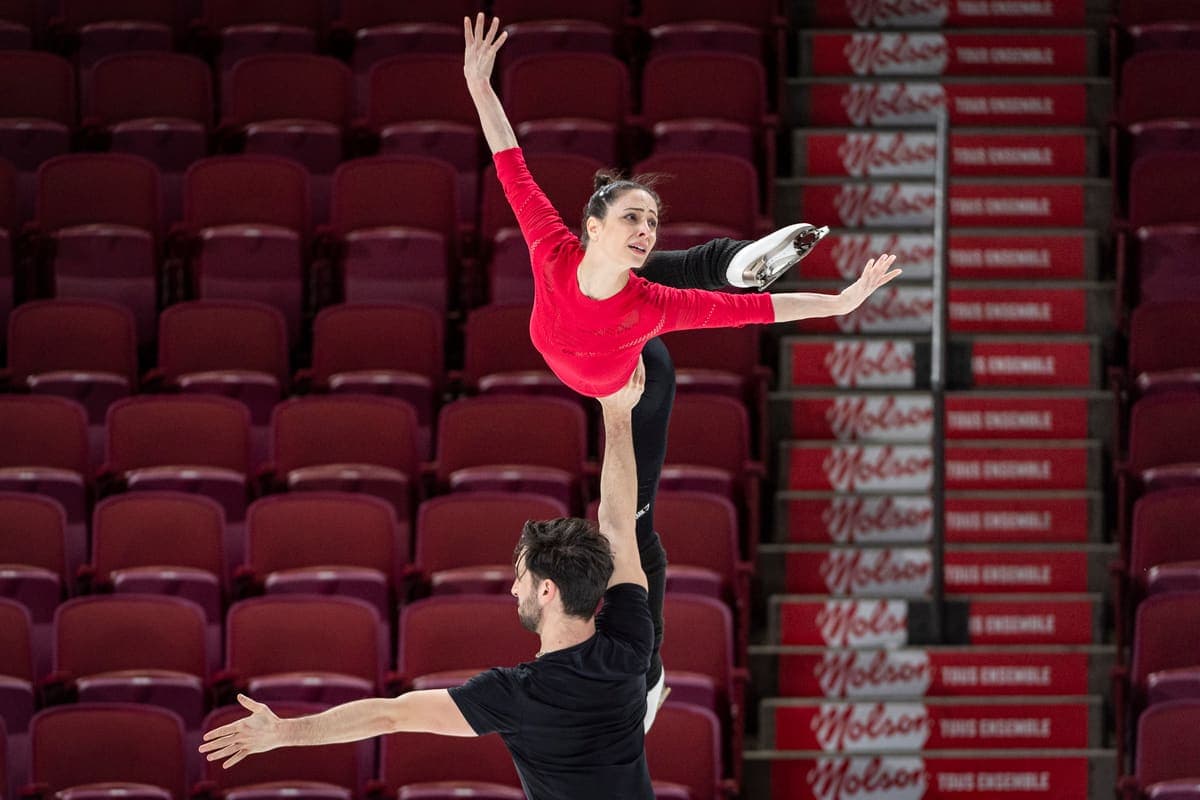 Deanna Stellato-Dudek et Maxime Deschamps à l’entraînement, le 6 mars dernier, au Centre Bell.