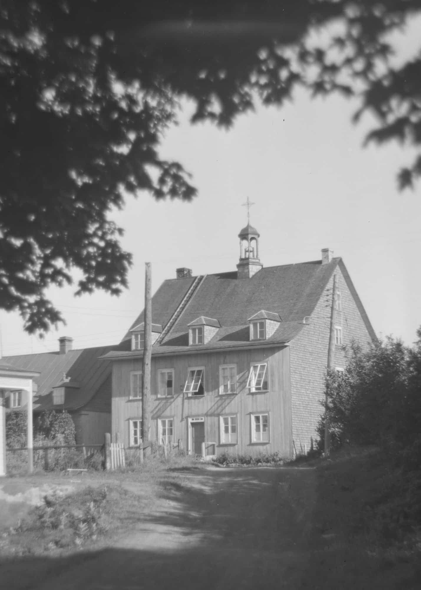 Saint-Nicolas, Lévis – Maison d’école de syndics – Extérieur, 1944-1946