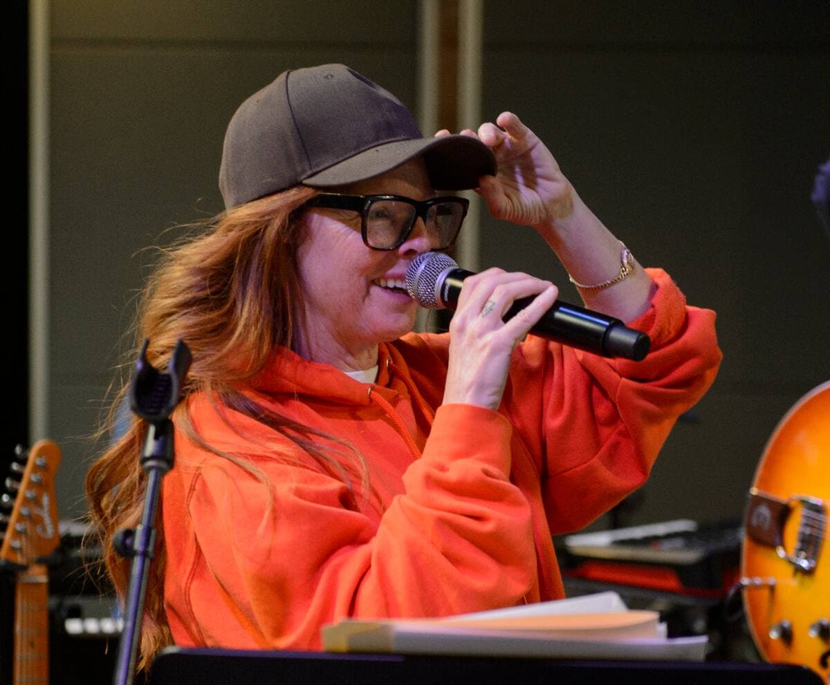 France D’Amour en pleine répétition, ce mercredi, en vue du gala «Célébration 2025», qui sera diffusé le dimanche 12 janvier, dès 19h, à TVA.