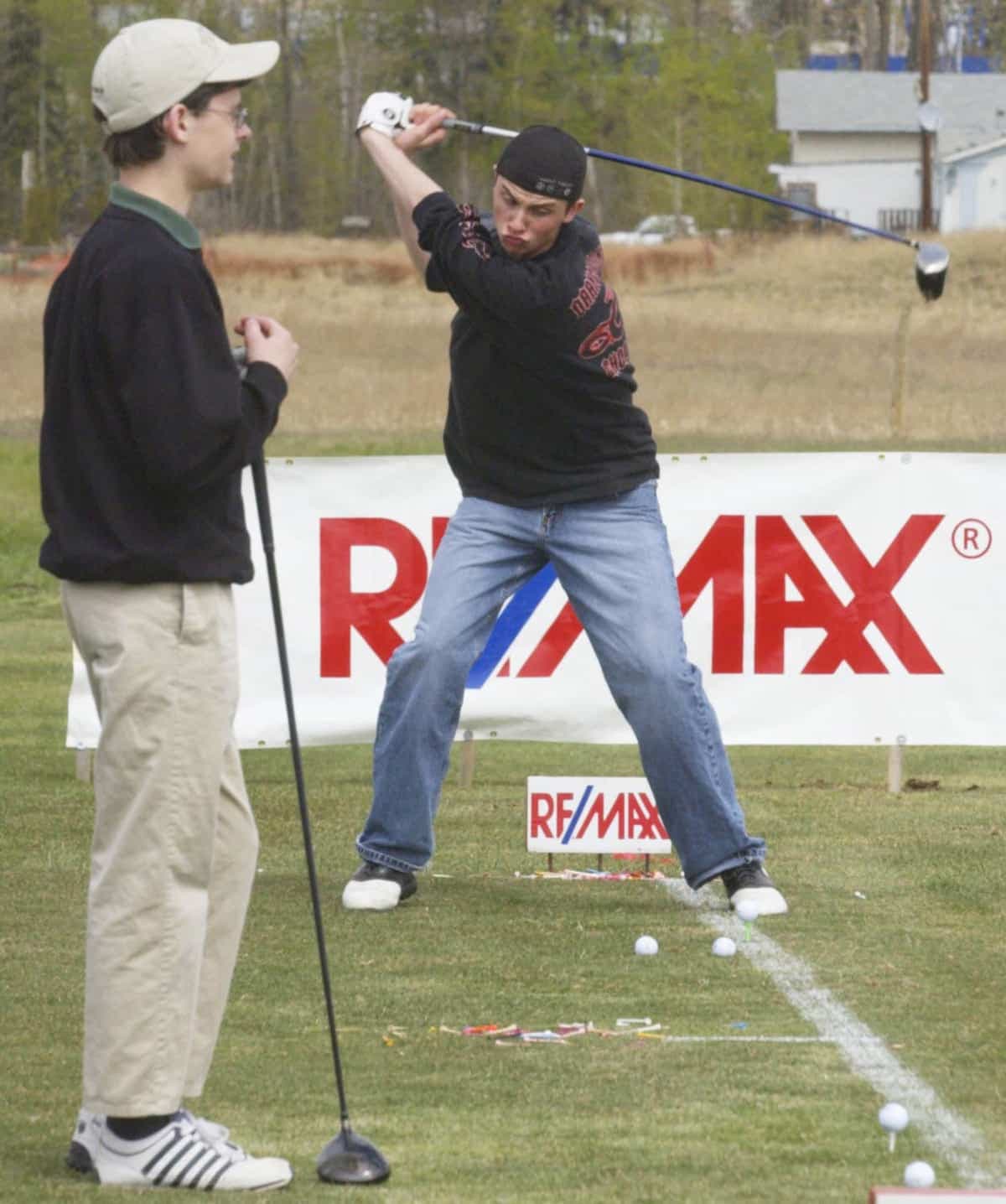 Le Canadien Jamie Sadlowski a marché dans les traces de Jason Zuback en remportant les éditions 2008 et 2009 du Championnat du monde de «Long Drive». Il a ensuite essayé de faire carrière sur les circuits satellites de la PGA, sans grand succès.