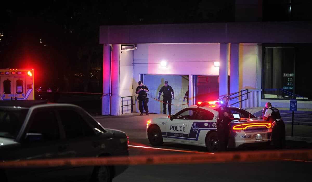 Le meurtre de Piero Arena a donné lieu à un important déploiement policier à l’angle des rues Jean-Talon et Michelet dans Saint-Laurent à Montréal.