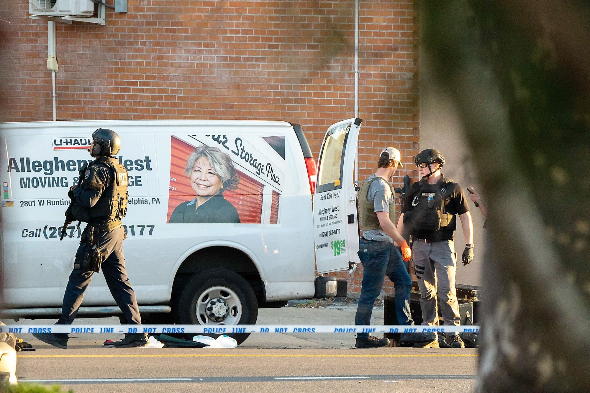 Frank James a été identifié comme un «individu d’intérêt» dans cette affaire. Il aurait loué ce véhicule U-Haul, qui a été fouillé par les autorités.