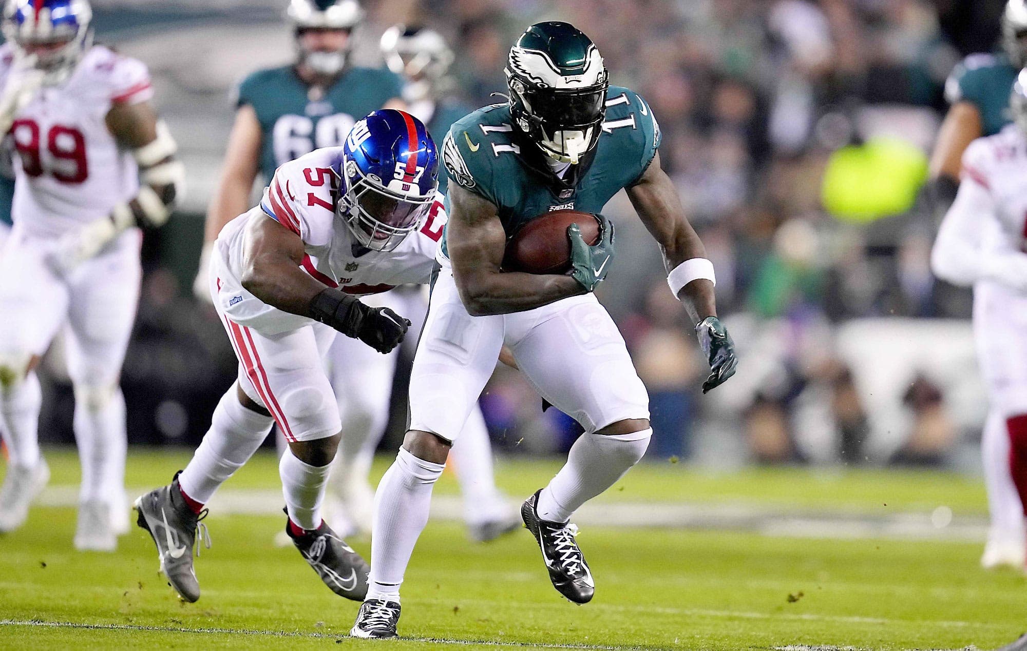 A.J. Brown a fait partie des nombreuses acquisitions qui ont façonné le nouveau visage des Eagles dans les derniers mois.