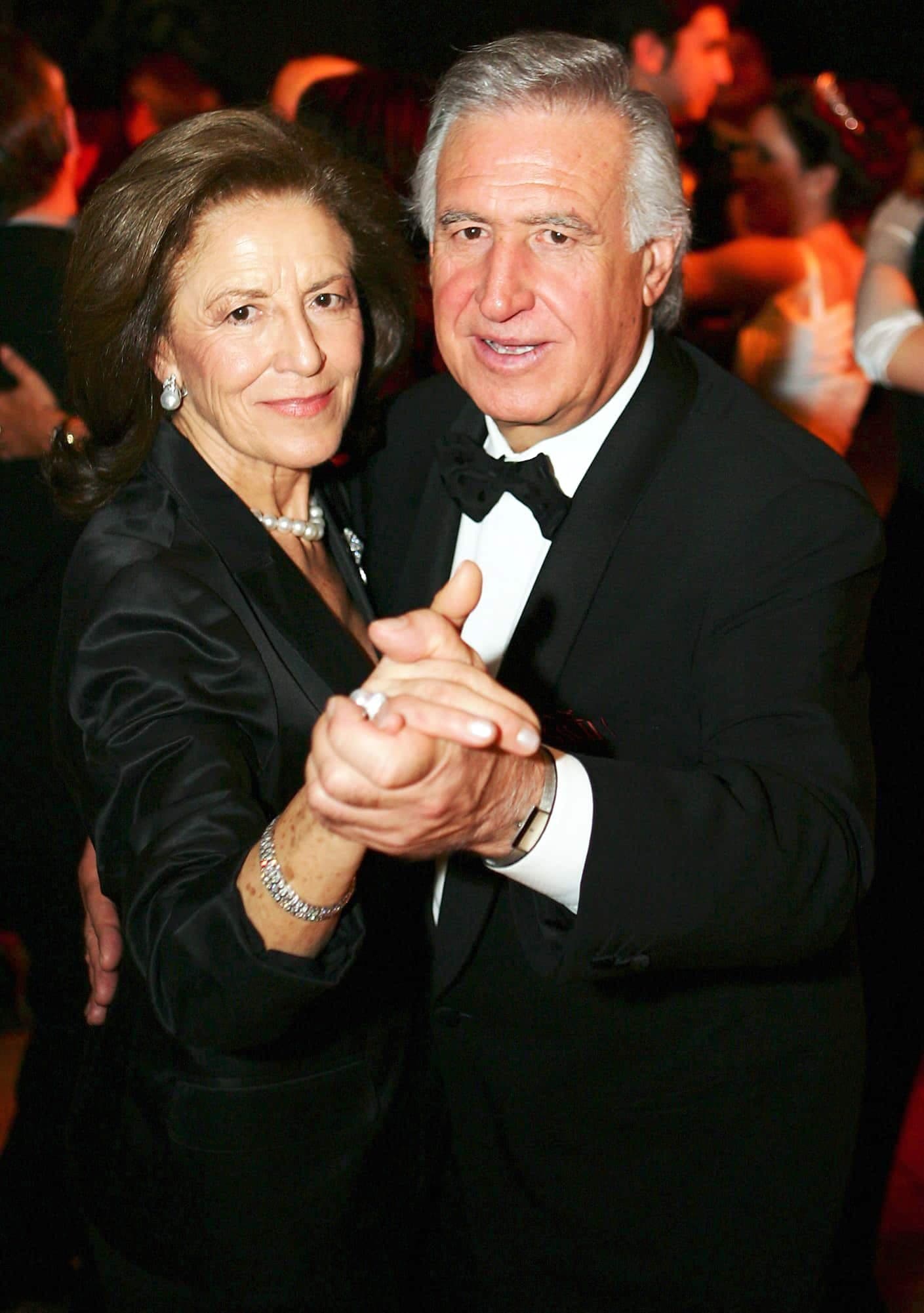 Giuseppe Borsellino, qu’on voit ici avec sa femme, Elina, en 2006, a fondé le Groupe Petra, propriétaire de certains gratte-ciel les plus connus à Montréal.