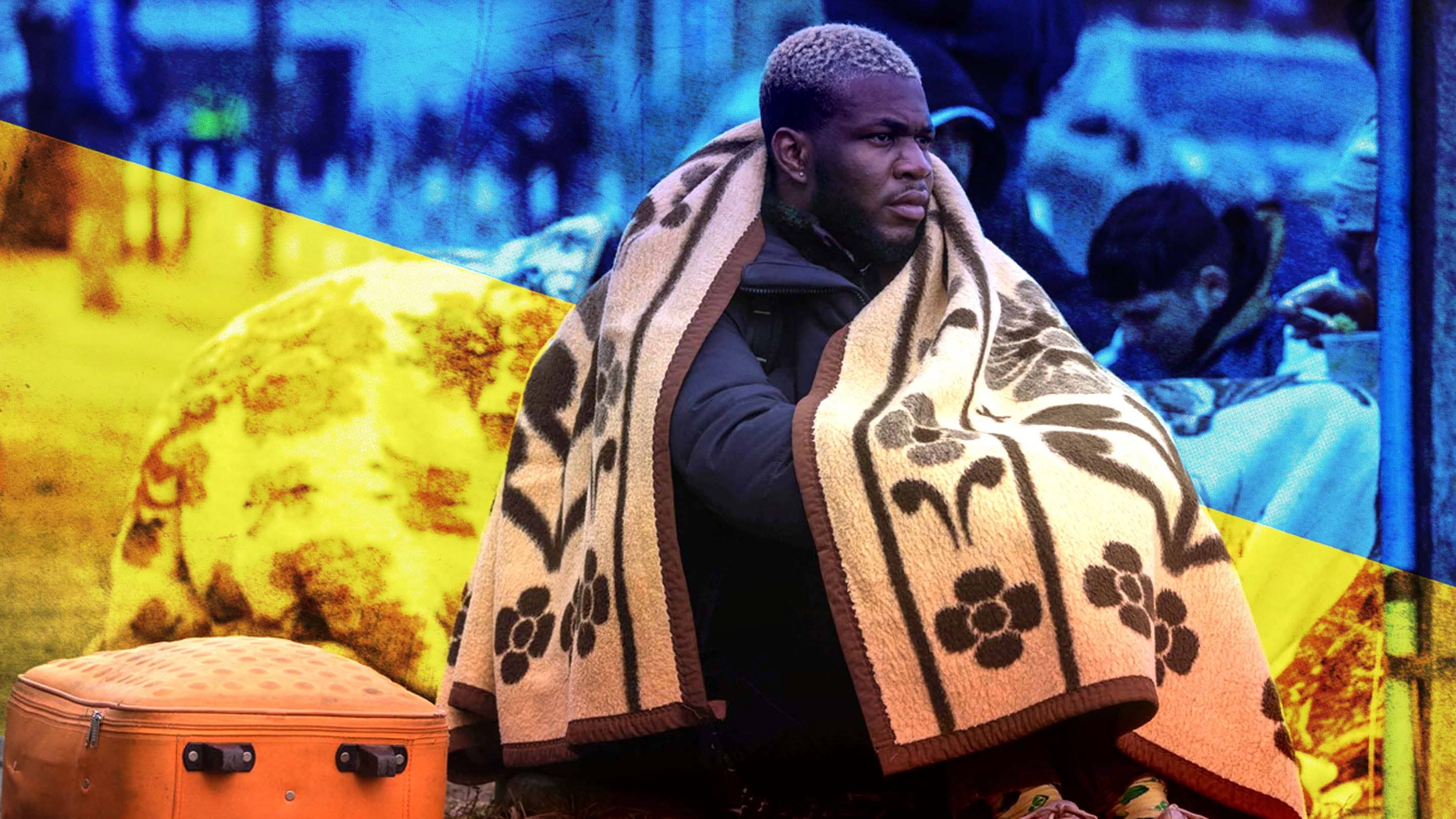 Un homme en Ukraine attend de pouvoir passer la frontière vers la Pologne.