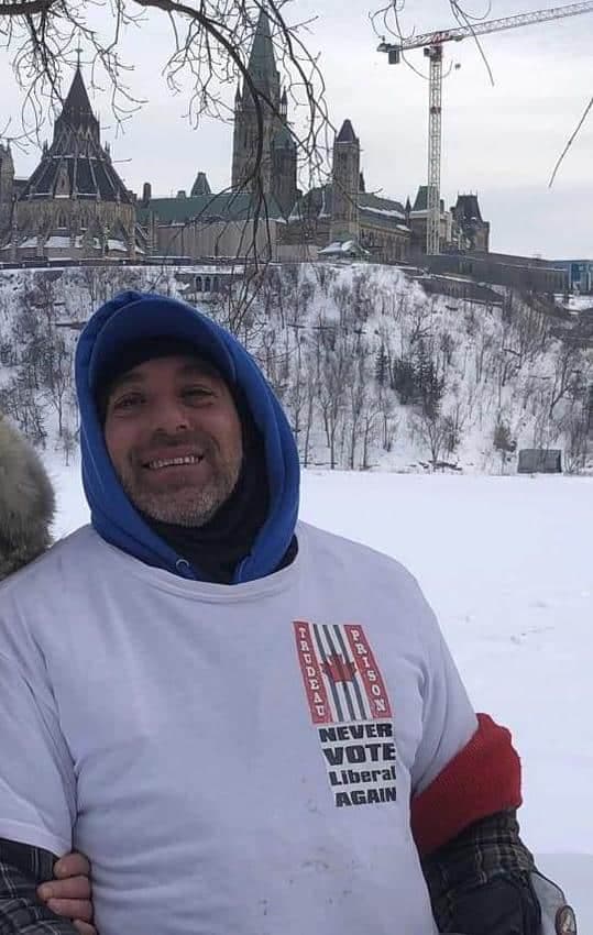 Portrait de Patrick Tremblay, qui a filmé et diffusé la vidéo du procès sur YouTube.