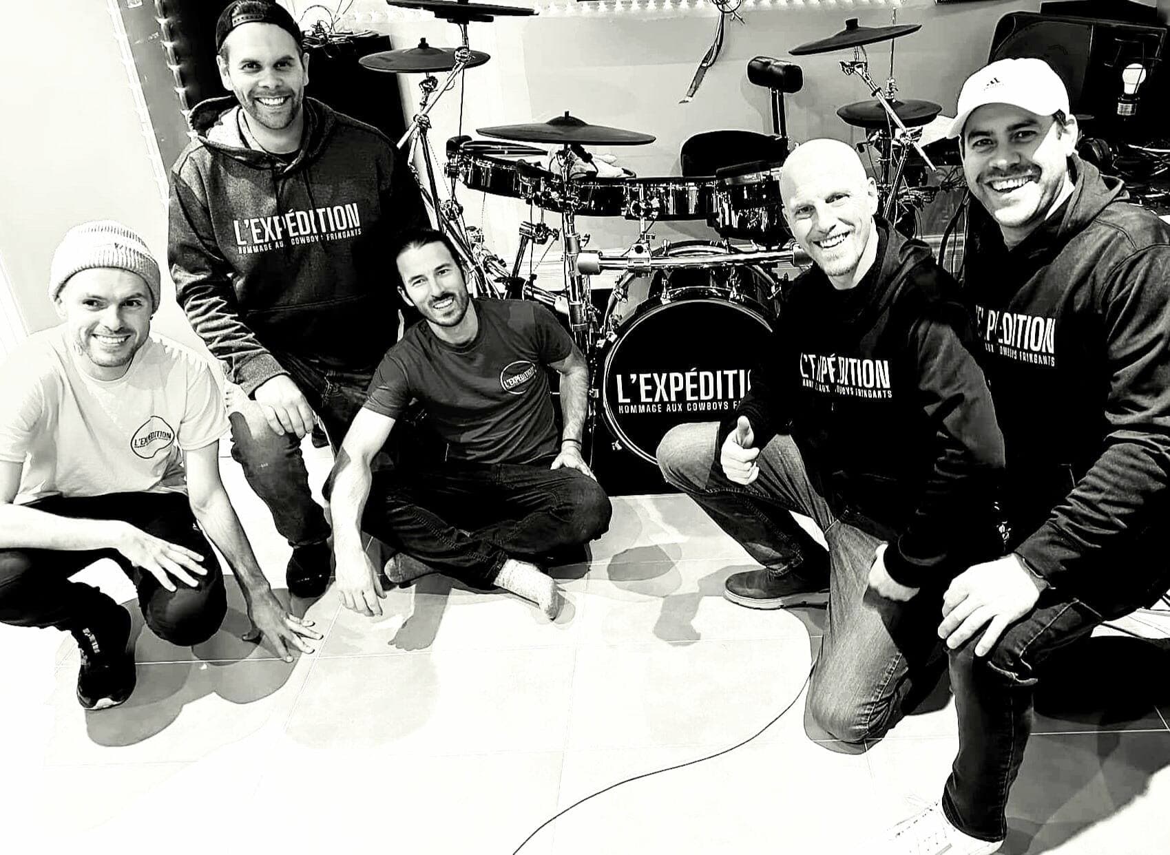 Le groupe L’Expédition – Hommage aux Cowboys Fringants propose un voyage musical dans l’univers du groupe de Repentigny.