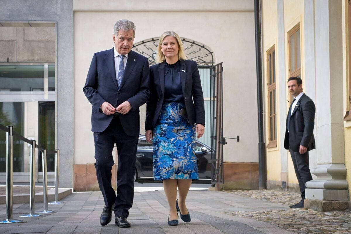 Le président finlandais Sauli Niinistö et la première ministre suédoise Magdalena Andersson.