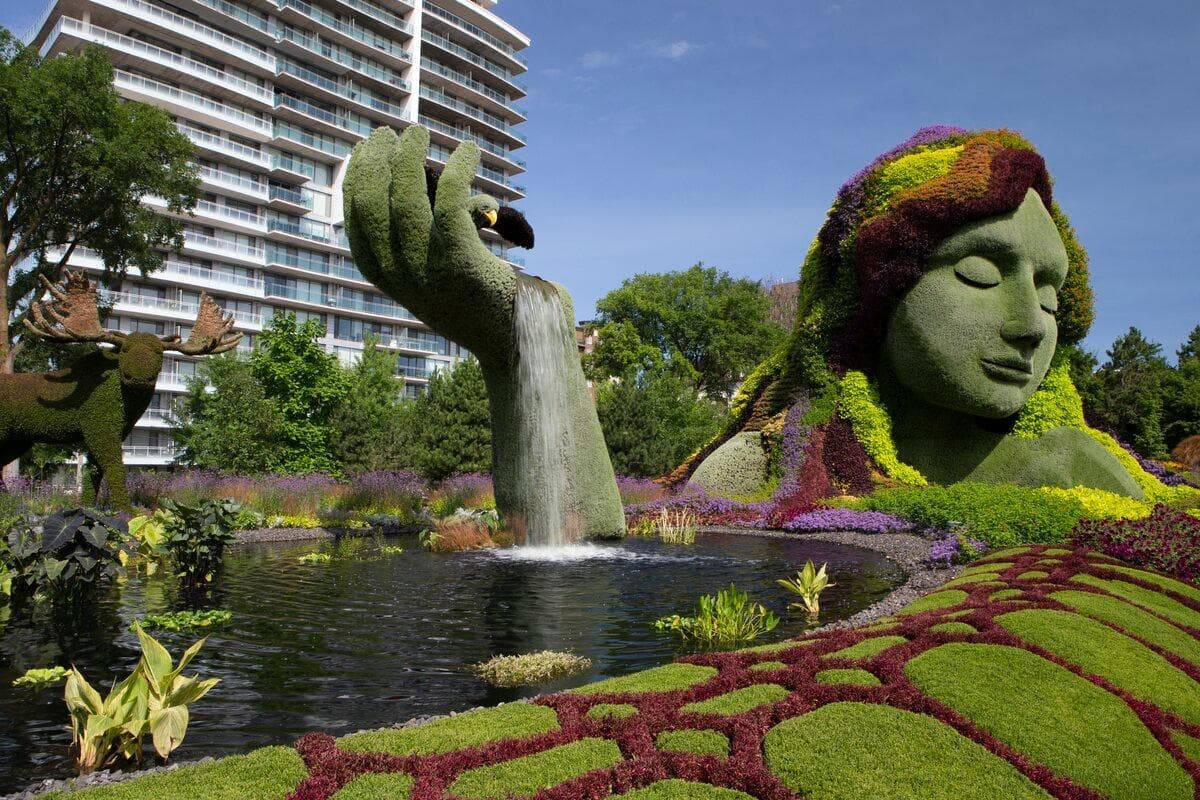 L’œuvre géante intitulée « La légende de la Terre Mère » (photographiée ici en 2018) sera entre autres reproduite à Québec.